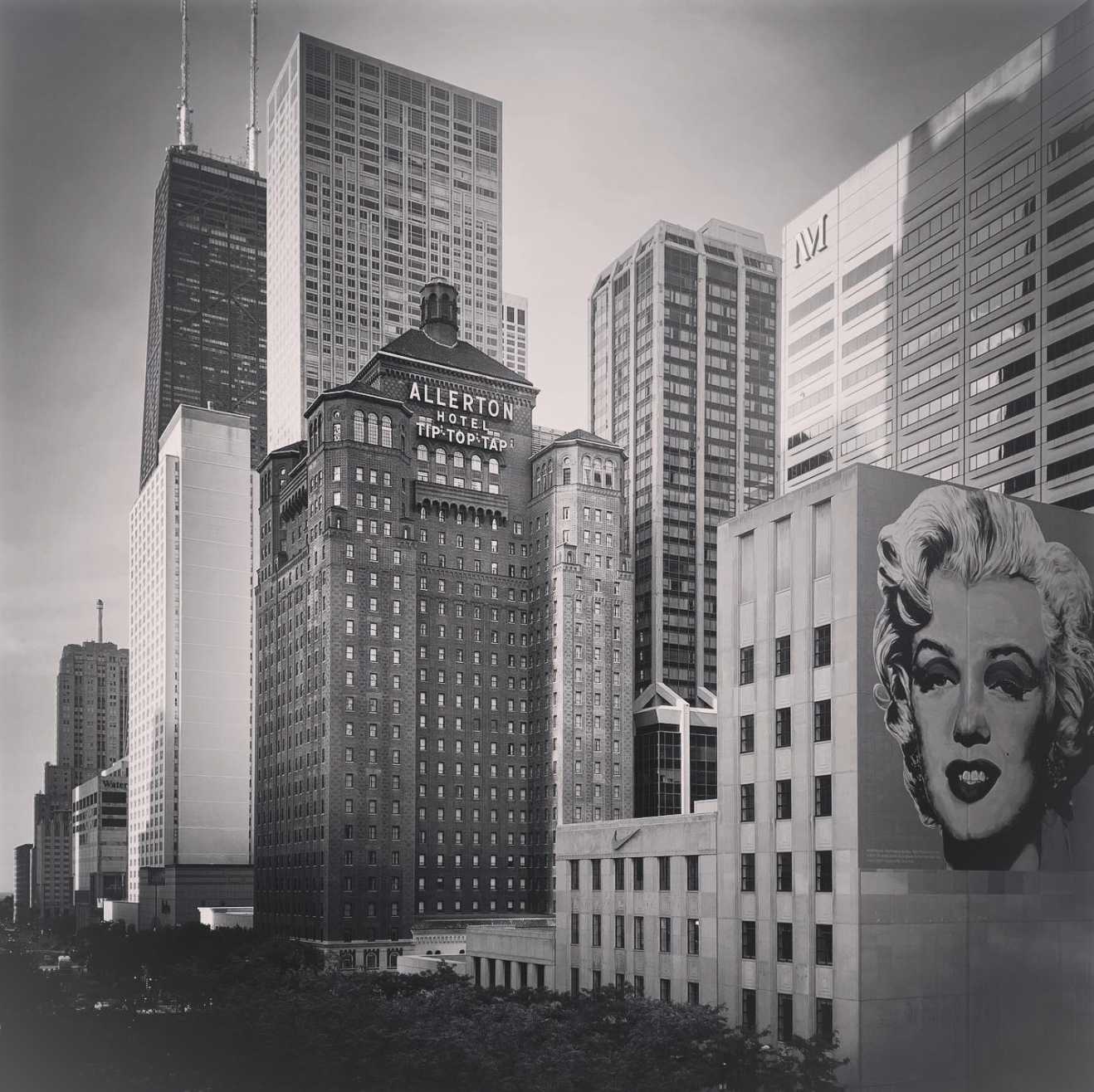 Chicago History and Timeline - The Magnificent Mile